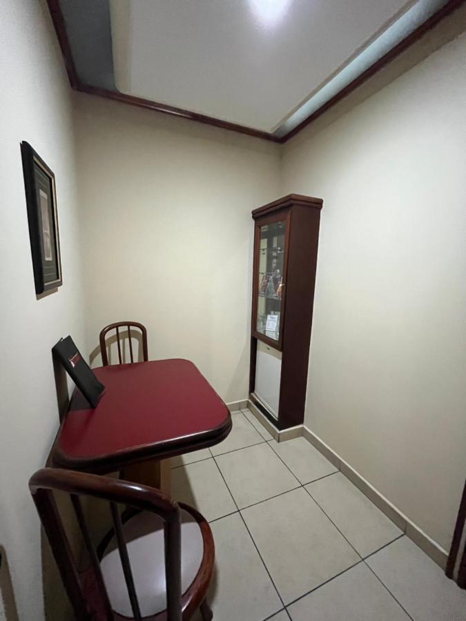 Hotel Bariloche (Adults Only) Rio de Janeiro Bagian luar foto